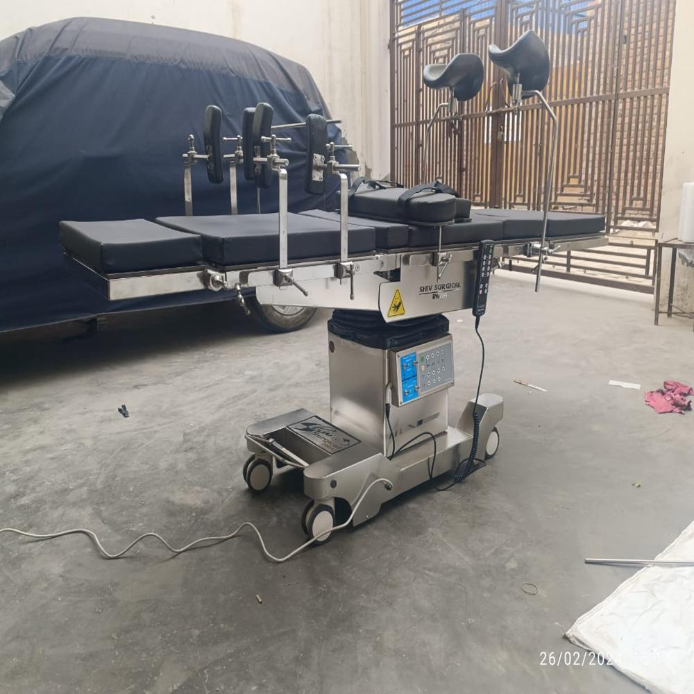 Electric Ot Table - Color: Black