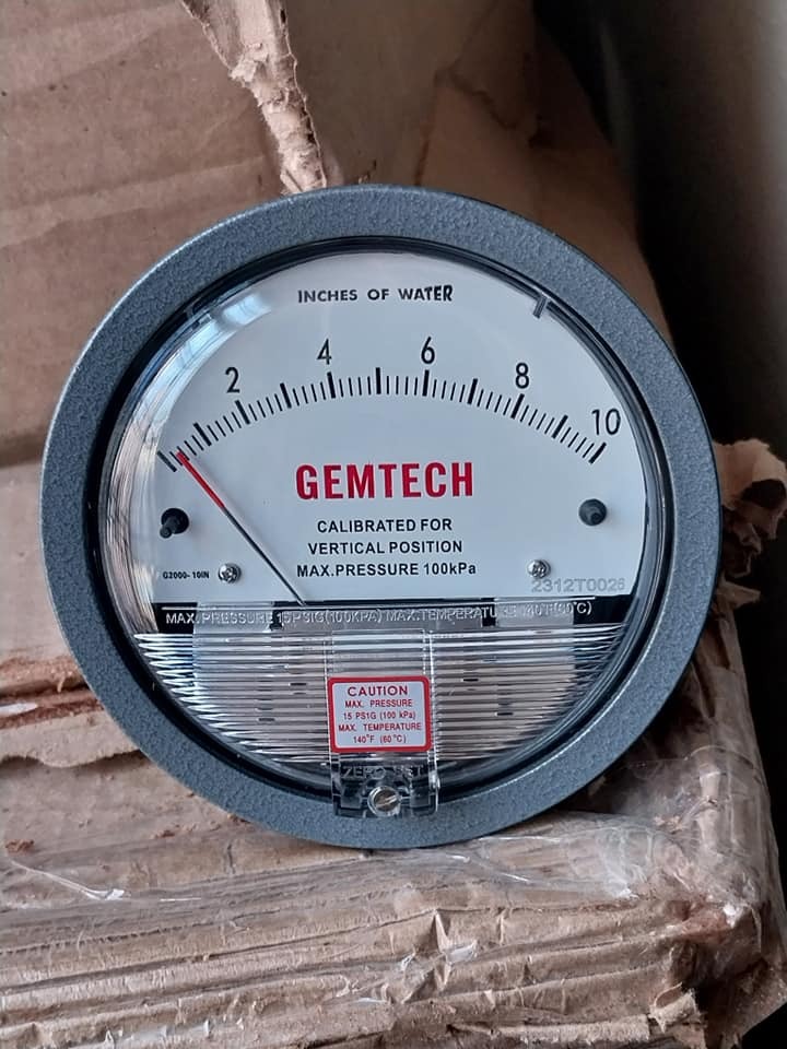 PREMIUM SELLER GEMTECH DIFFERENTIAL PRESSURE GAUGE