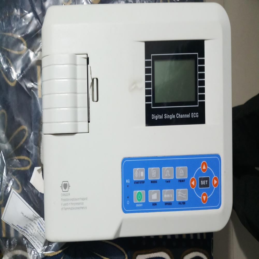1 Channel ECG Machine