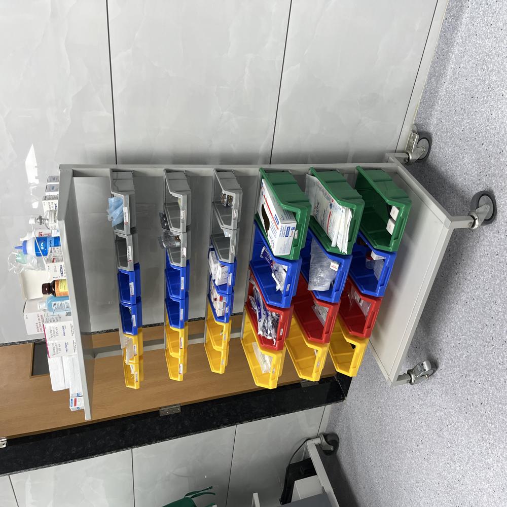 Emergency Drug Trolley