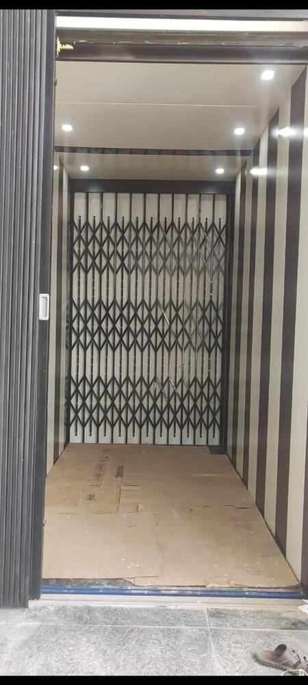 Goods Cum Passanger Lift