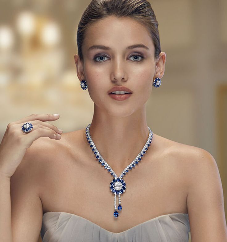 Designer Diamond Necklace for Wedding