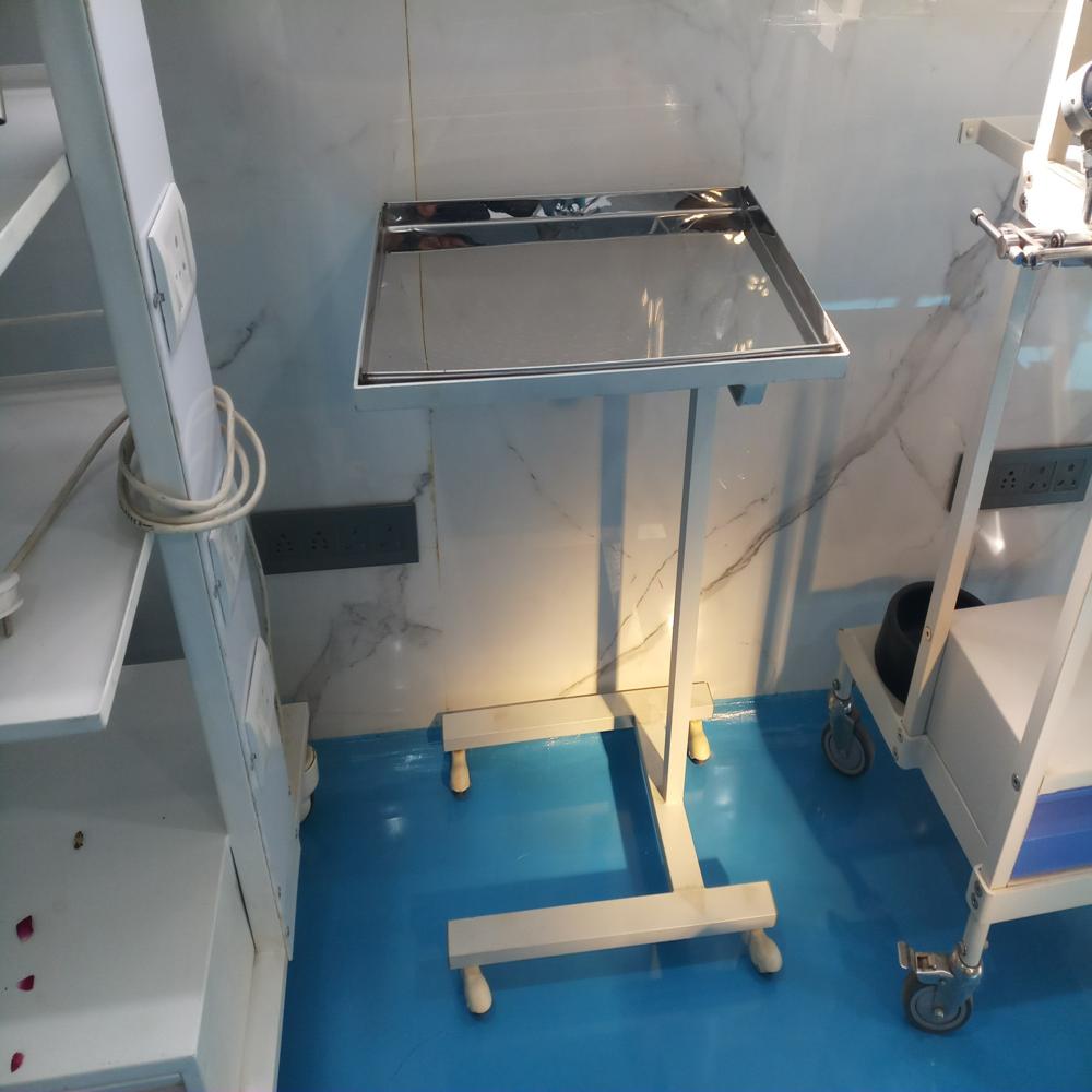 Mayo S Instrument Trolley