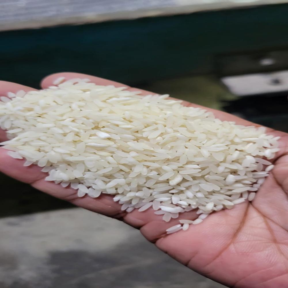 Ir64 Parboiled Rice 5% Broken (Exports Only) - Admixture (%): 1% Max