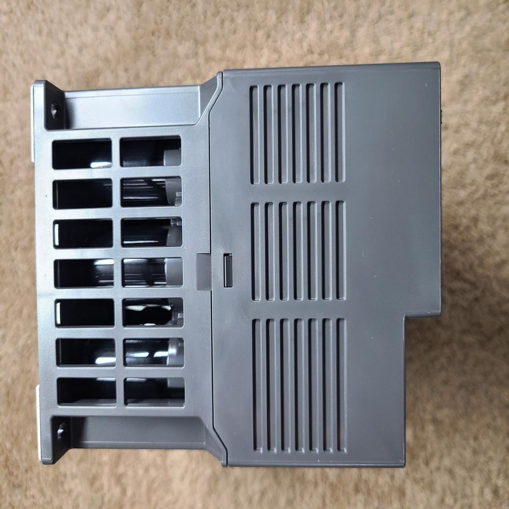 VFD17AMS43ANSAA Delta 3-Phase AC Drive, 7.5 kW / 10 HP