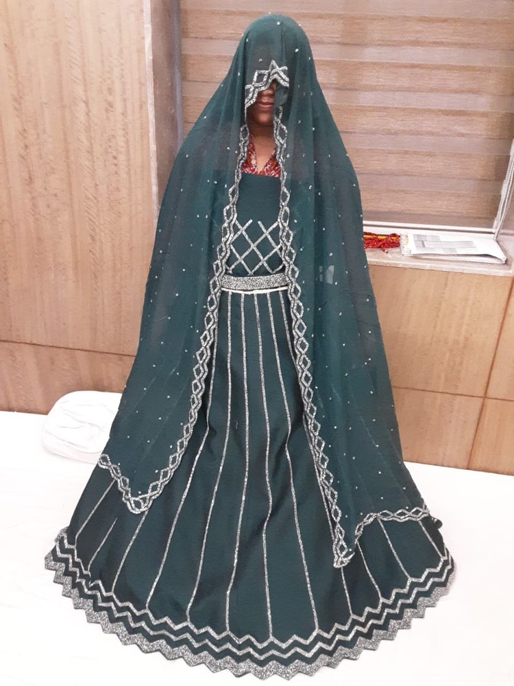 Party Wear Lehenga - Bust Size: Up To 44 Inches (Blouse Fabric) Inch (In)