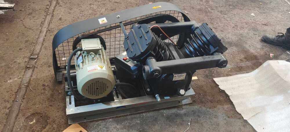 3-5-7.5 hp Three phase Vacuum Reciprocating Air Compressor