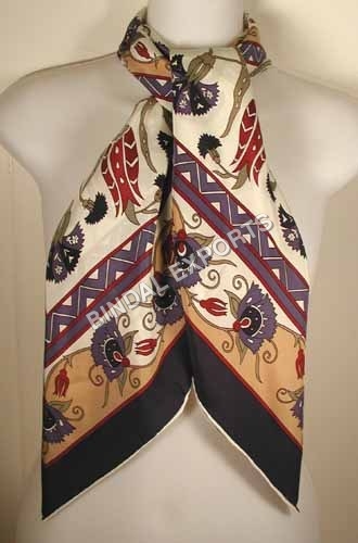 फैंसी स्कार्फ