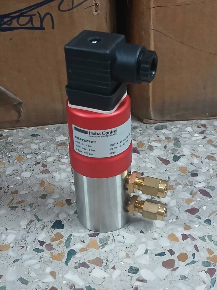 Huba Control - 692.9120071C1 DIFFERENTIAL PRESSURE TRANSMITTER