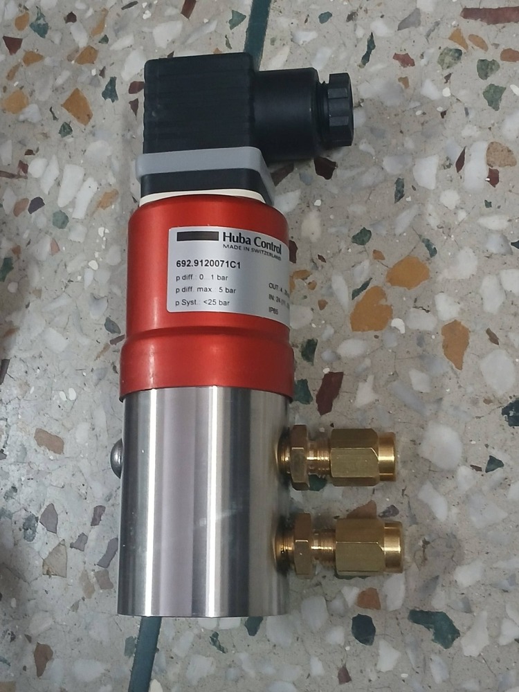 Huba Control - 692.9120071C1 DIFFERENTIAL PRESSURE TRANSMITTER