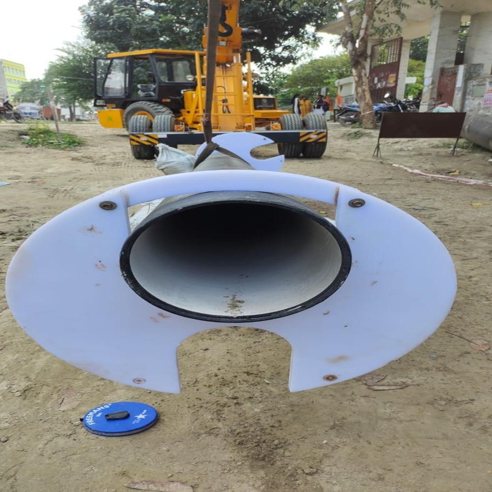 Polyethylene Casing Spacers - Material: Hdpe