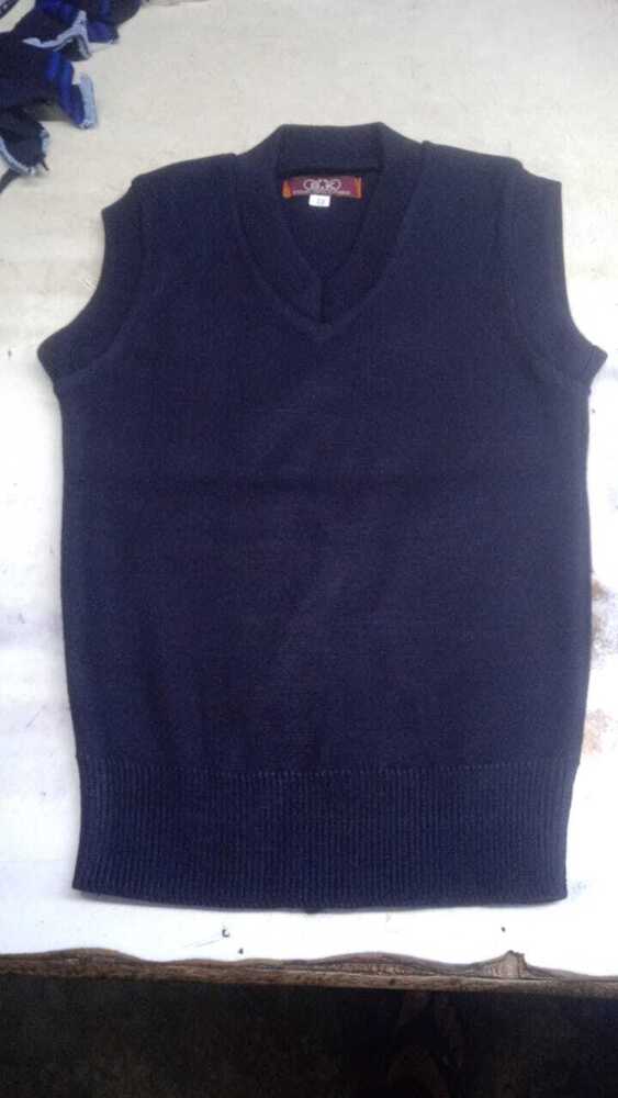 Half Sleeve School Sweaters - Age Group: Adult