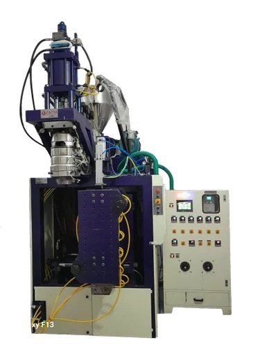 5 Ltr Accumulator Head Blow Moulding Machine - Capacity: 4 Ton Ton