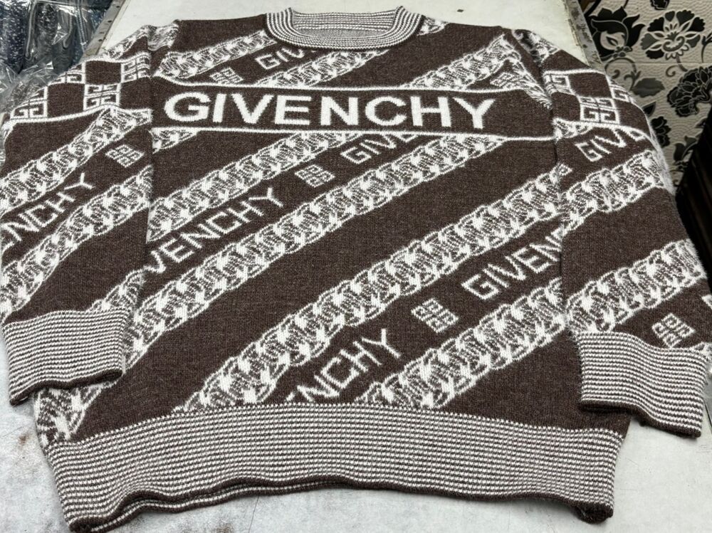 Men's Designer Pullover - Color: Navy Blue With Multicolor Pattern