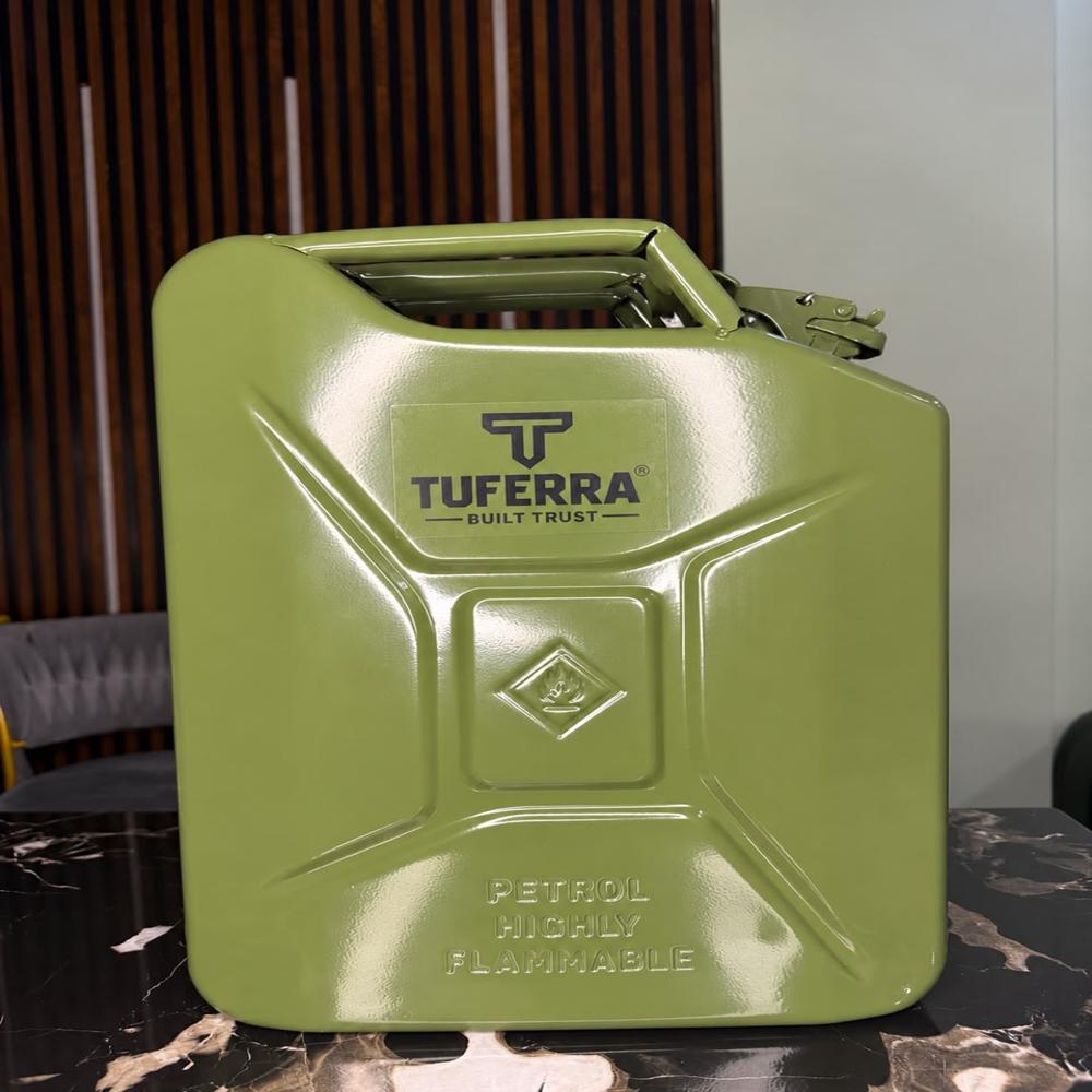 20 Ltr Metal Jerry Can - Color: White
