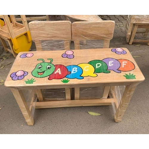 High gloss Finish School Rubber Wood Table With Chairs