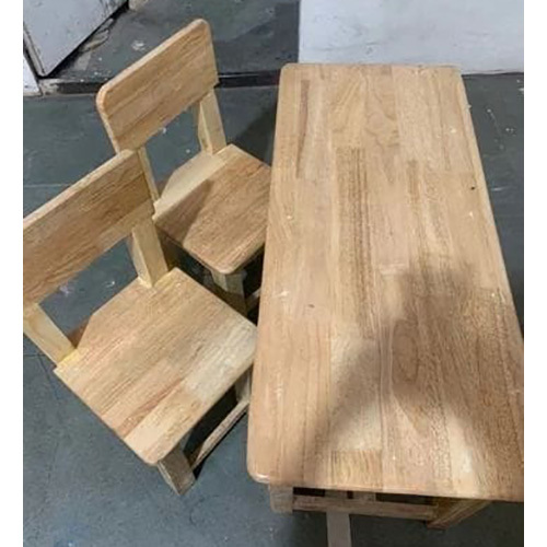 High gloss Finish School Rubber Wood Table With Chairs