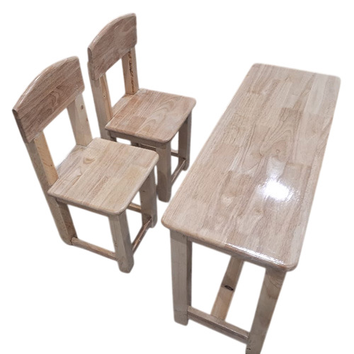 Rubber Wood Table With Chairs