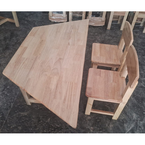 Rubber Wood Table With Chairs