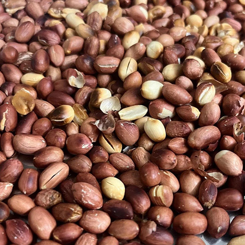 Raw Peanuts - Feature: High Protein