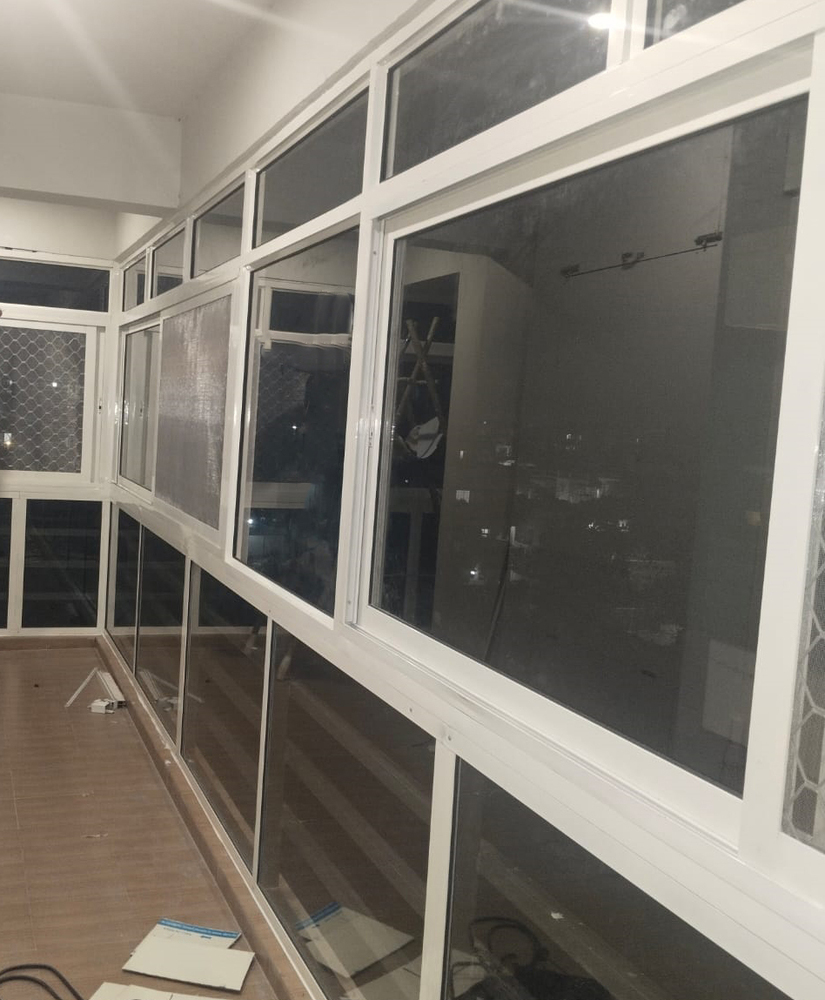 Aluminium Sliding Balcony Covering