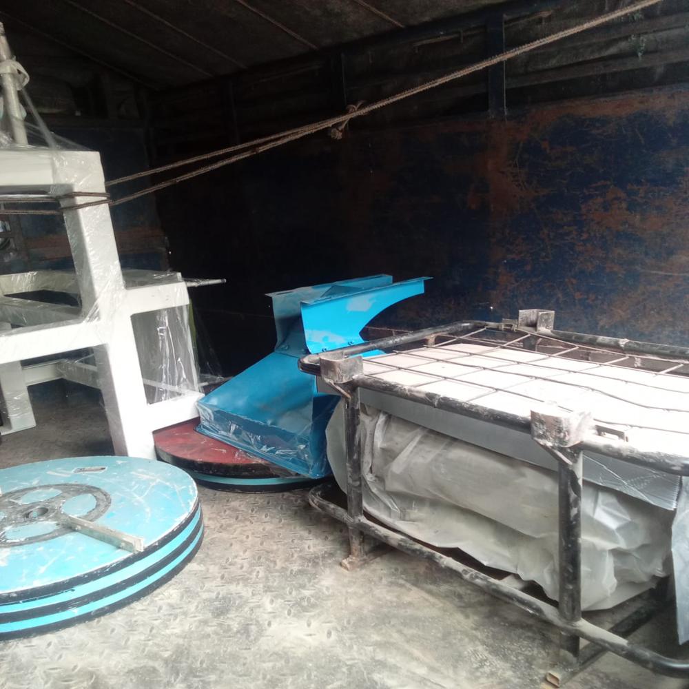 24 Inch Atta Chakki Machine