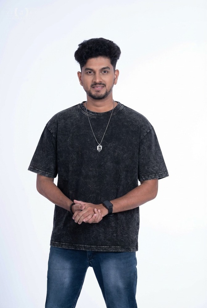 Acid wash oversized t-shirt