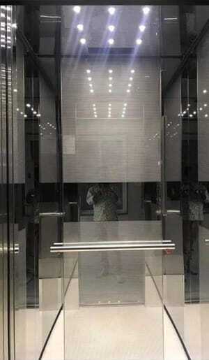 Mirror Finish Elevator Cabin