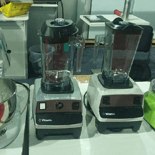 BEVERAGE BLENDER