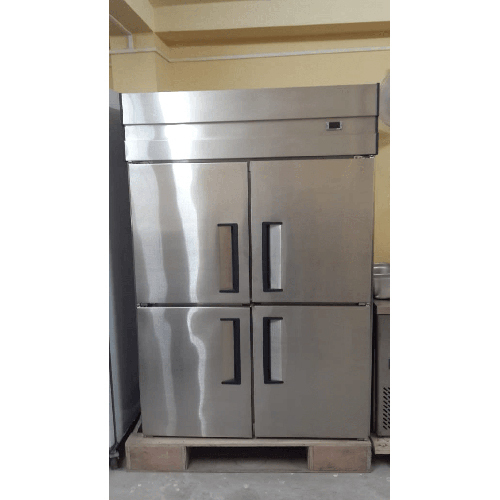 Reach in freezer 4 doors