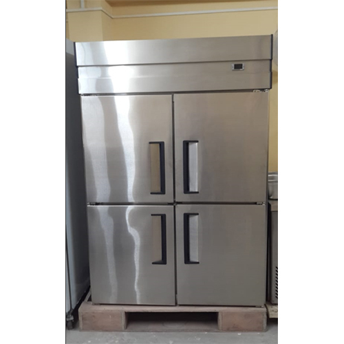 Reach in freezer 4 doors