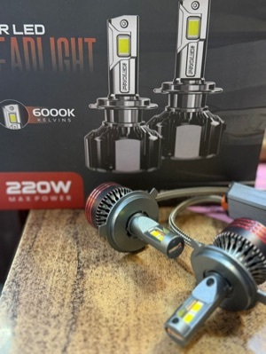 Kelvins Car Led Headlight - Voltage: 220W