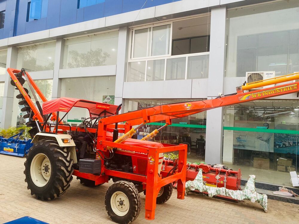 Pole Erection Machine - Capacity: Upto 5 Ton Ton/Day