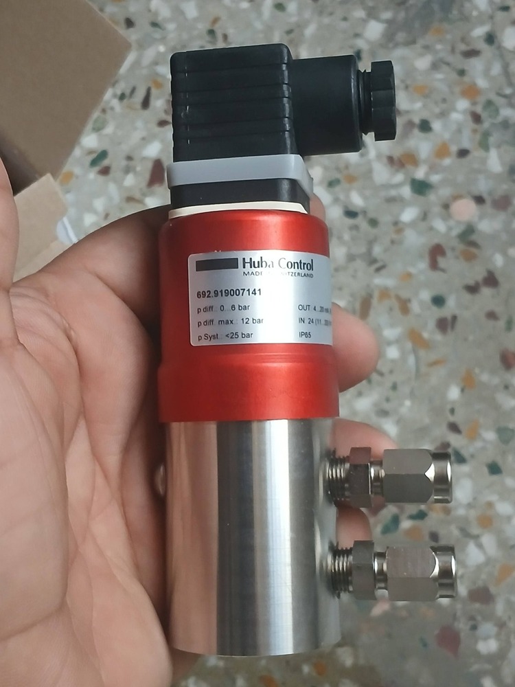 EXPLOSION PROOF PRESSURE TRANSMITTER 692