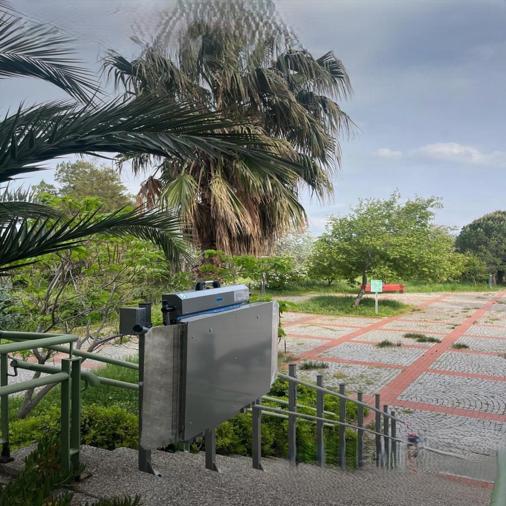 Platform Wheelchair Lift