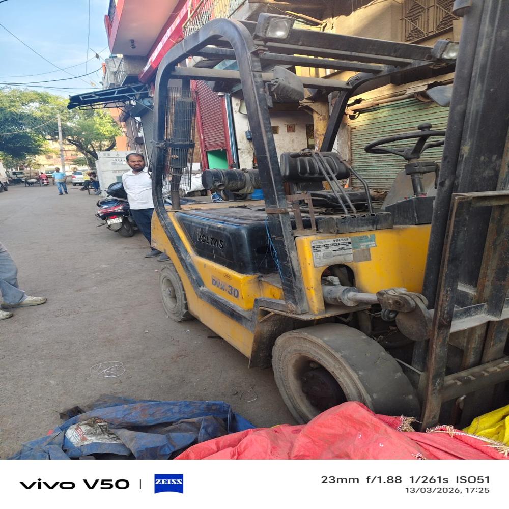 Voltas Used Forklifts - Application: Factory