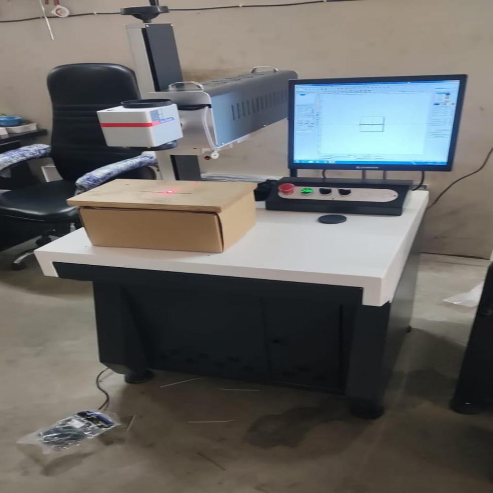 Wooden key Chain Laser Marking Machine