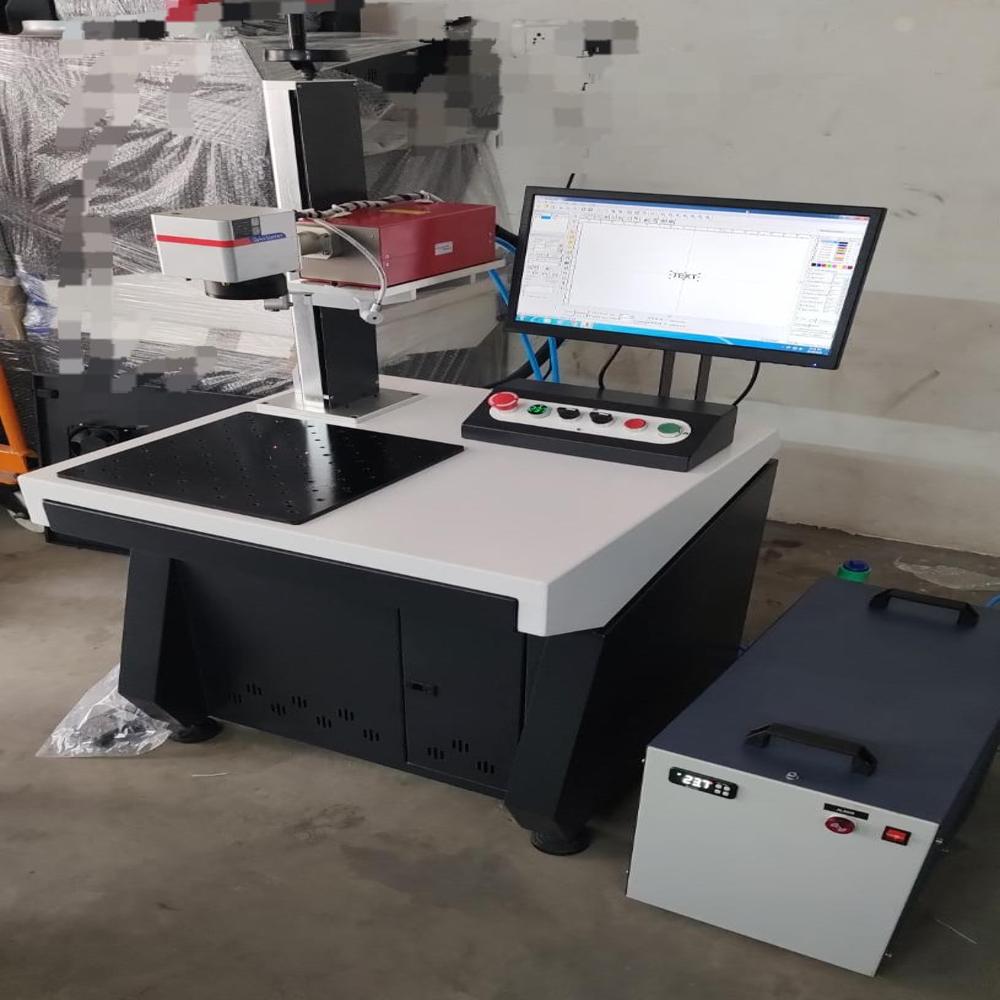 Cloth Laser Marking Machine