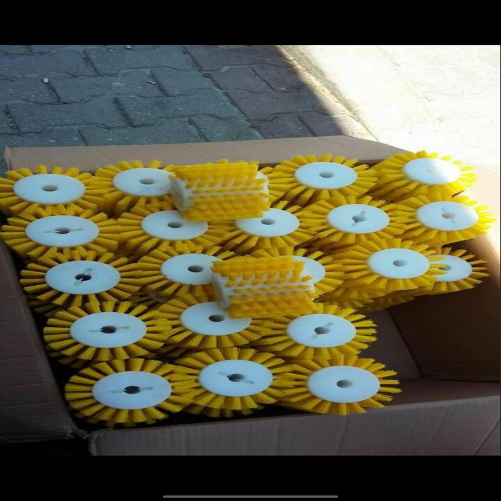 Plastic Medium Custom Made Brush, For industrial, UP To 3500mm