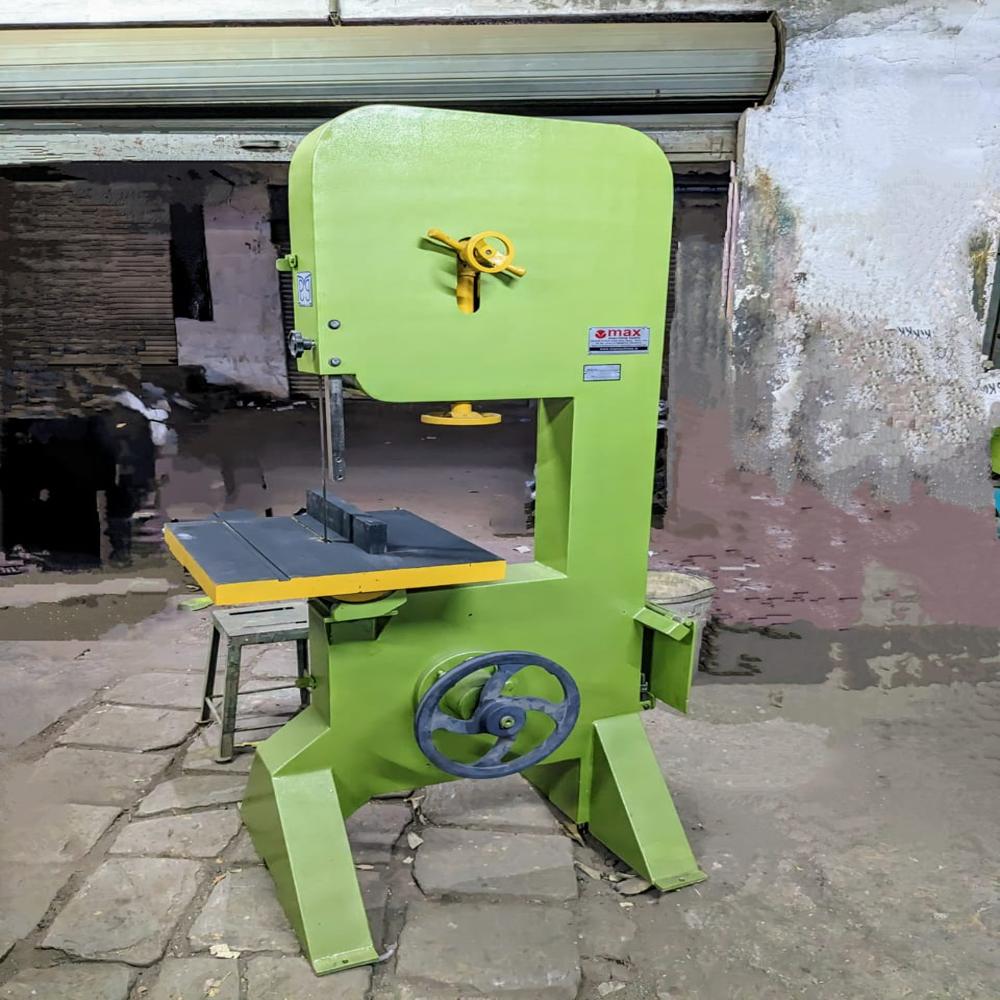Band Saw Vertical - Color: Red