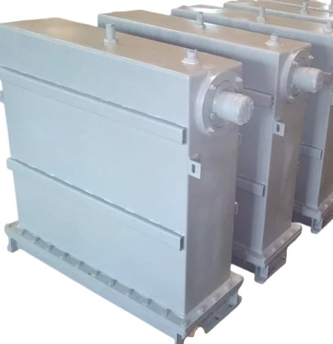 A 9560308 EMD Railway Lube Oil Cooler Assembly