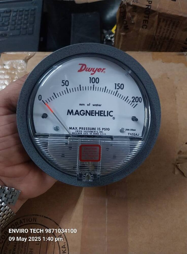 DWYER OMEGA Magnehelic GAUGE NEAR Yeshwanthpur Industrial Suburb Bangalore