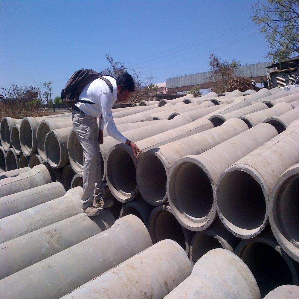 Rcc Hume Pipe - Reinforced Concrete, Various Diameters & Lengths | Polished Surface, Reduced Cost, Speedy Installation For Infrastructure Use