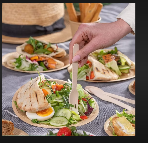 Wooden Fork - 140 Mm | Elegant Design, Eco-friendly Material, Lightweight For Easy Handling, Ideal For Serving And Tasting