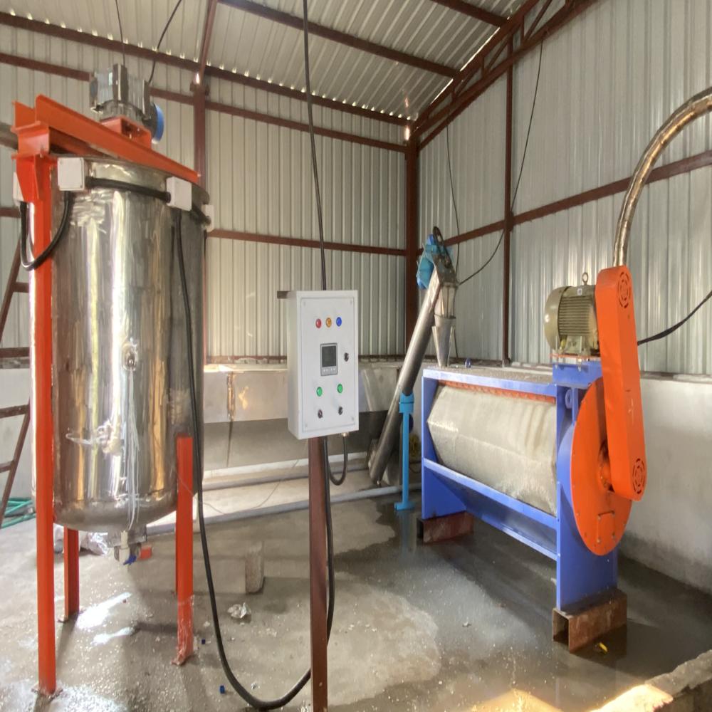 Waste plastic recycling plant