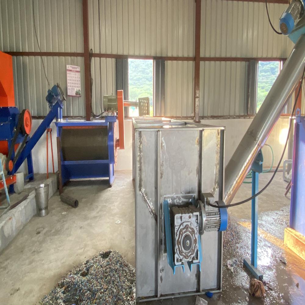 Plastic Waste Recycling Plant