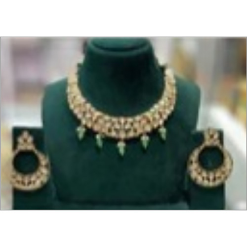 JEMTL1925 Light Green Threaded Lights Royal Polki Kundan Stone And Pearl Necklace
