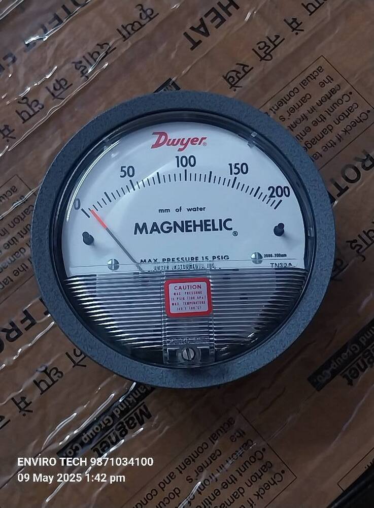 Differential Pressure Gauge Dwyer By Pharmaceutical Industry