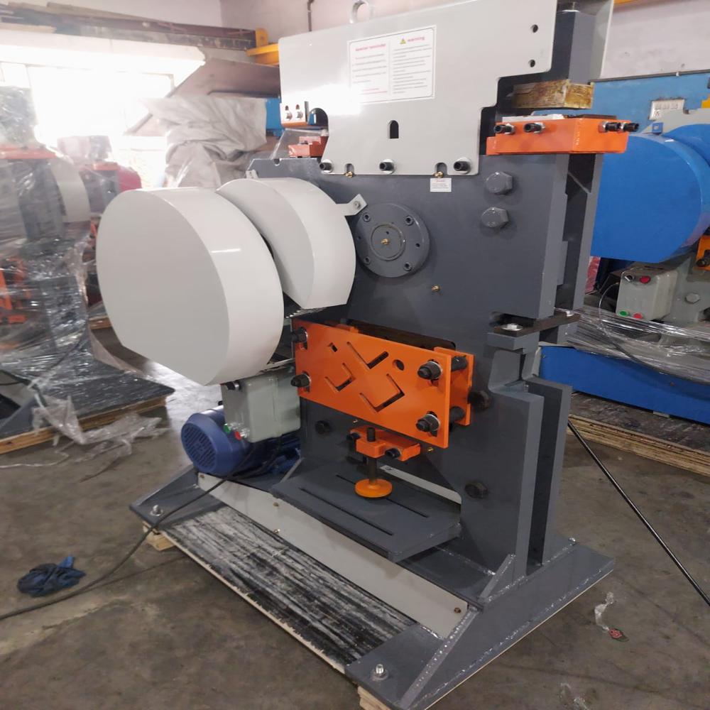 Qa-12b Mechanical Iron Worker Machine - Operating Type: Semi Automatic