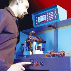 गतिशील संतुलन मशीन